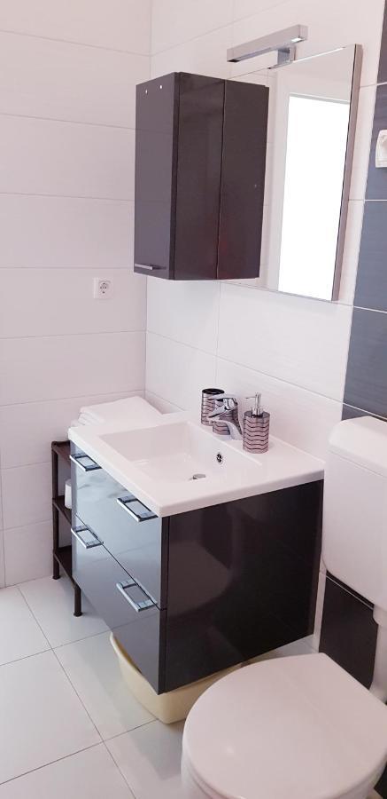 Apartmani Assa Krk Đảo Krk Ngoại thất bức ảnh