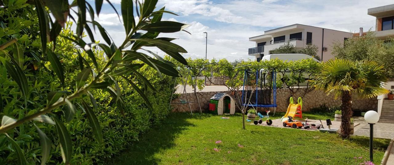 Apartmani Assa Krk Đảo Krk Ngoại thất bức ảnh