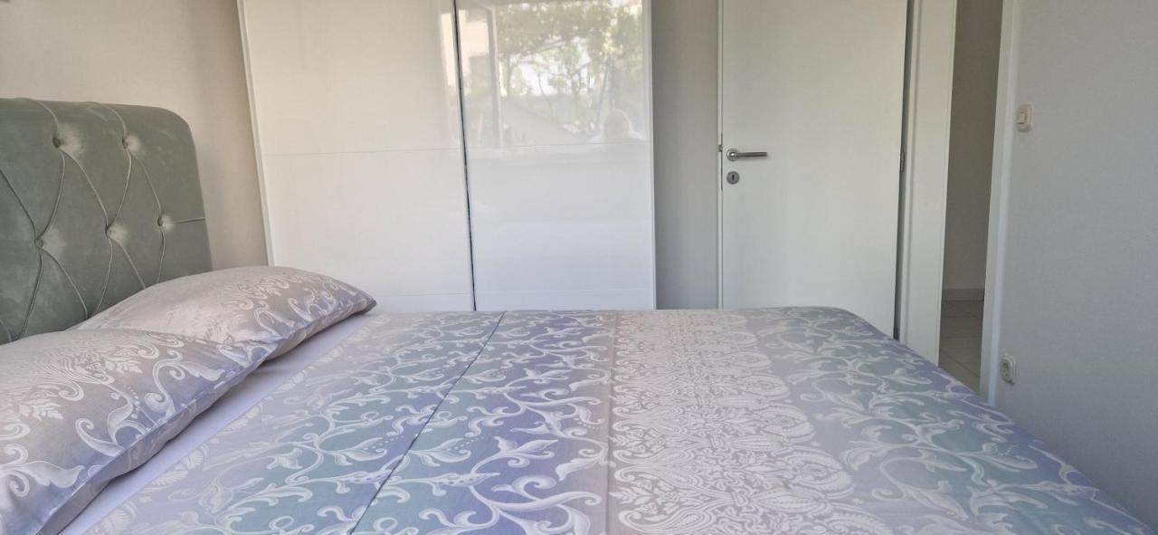 Apartmani Assa Krk Đảo Krk Ngoại thất bức ảnh