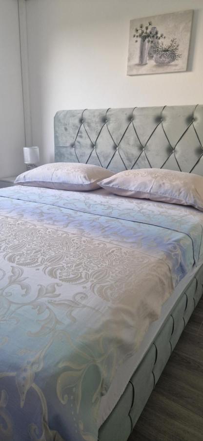 Apartmani Assa Krk Đảo Krk Ngoại thất bức ảnh